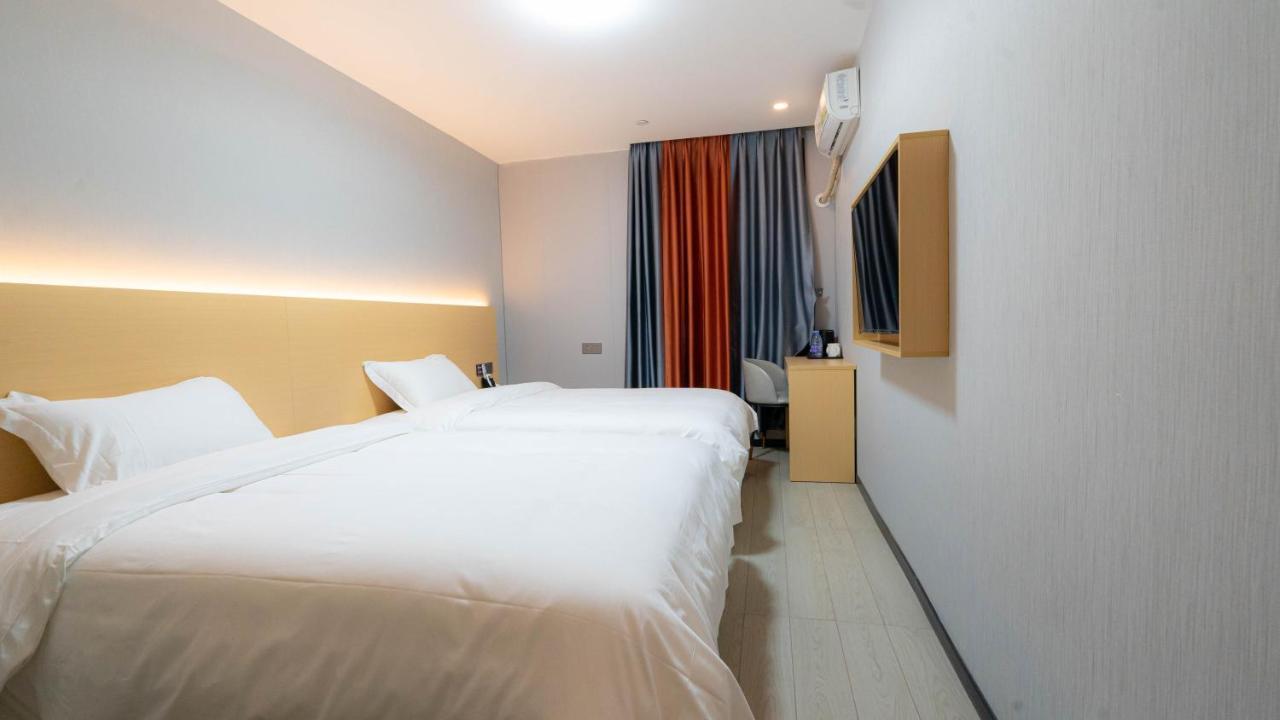 Li Hao Tai Hotel Guangzhou Exterior photo
